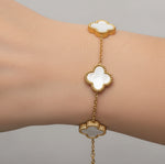 Carregar imagem no visualizador da galeria, Pulseira de Trevo Branco