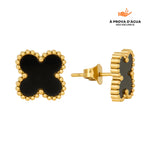 Carregar imagem no visualizador da galeria, Brincos de Trevo Preto Banhados em Ouro 18k
